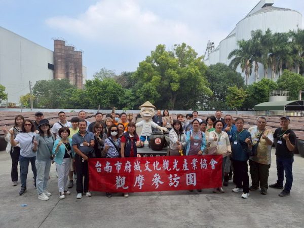 10.30企業參訪瑞春醬油觀光工廠